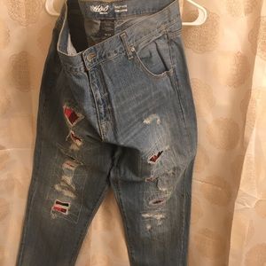 Mission pants never worn